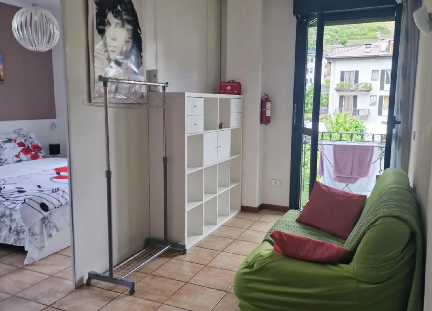 Bernina Station Center Apartment - Tirano 0*,  Italië